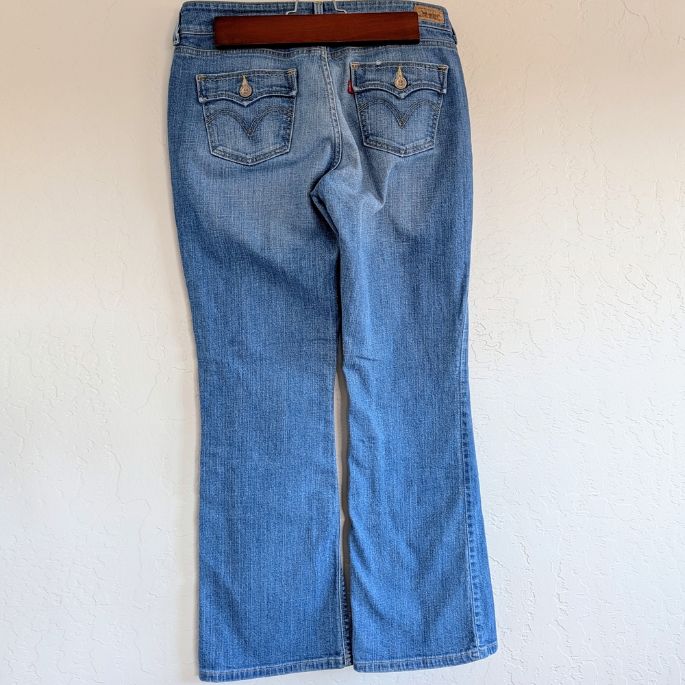 Levi's 526 Red Tab Slender Boot Cut jeans Retro Western Denim Core Durable - Picture 3 of 14